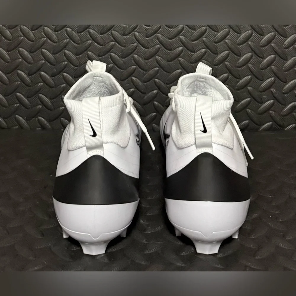 Nike Zoom Air Vapor Pro 1 White Black Athletic Football Cleats‎ Mens Sizes